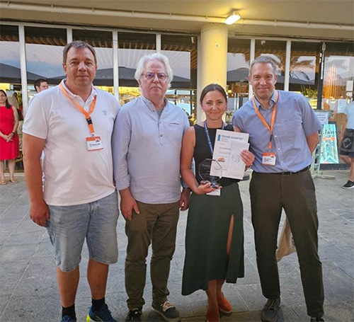 ACEX2024 Young Scientist Award first place winner Dr. Katarzyna Mroz